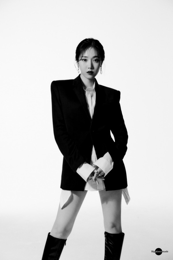 3인조 그룹으로 새로 시작하는 은하, 신비, 엄지