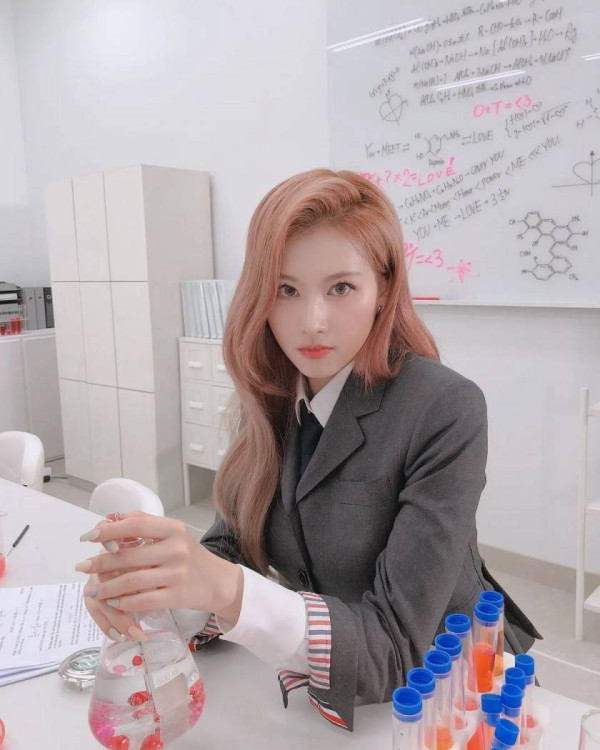 사나 안경