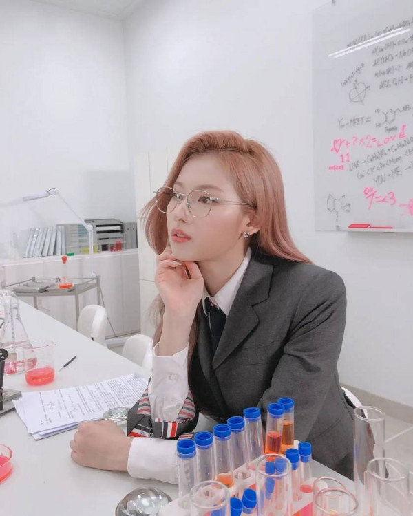 사나 안경