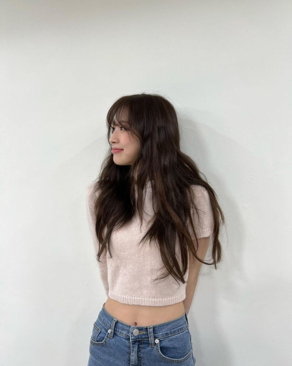 아린 청바지 배꼽