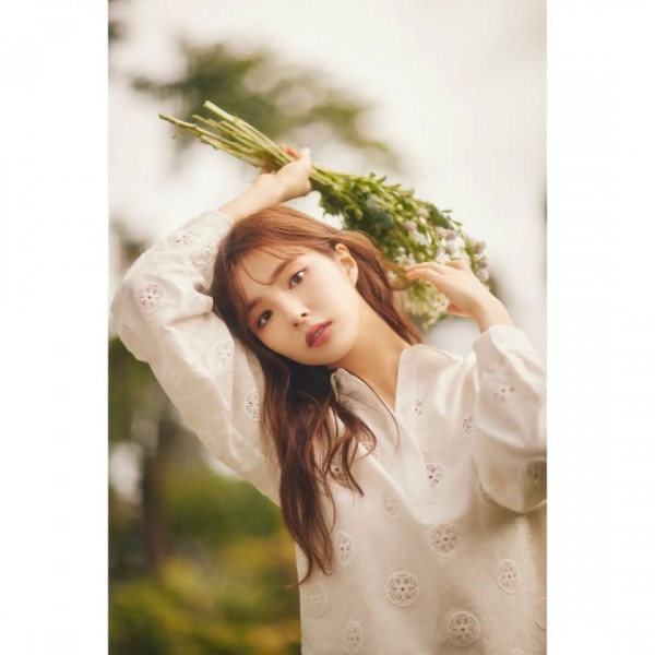 신세경 새 프로필 사진