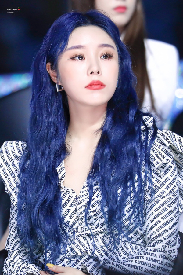 휘인 파란머리