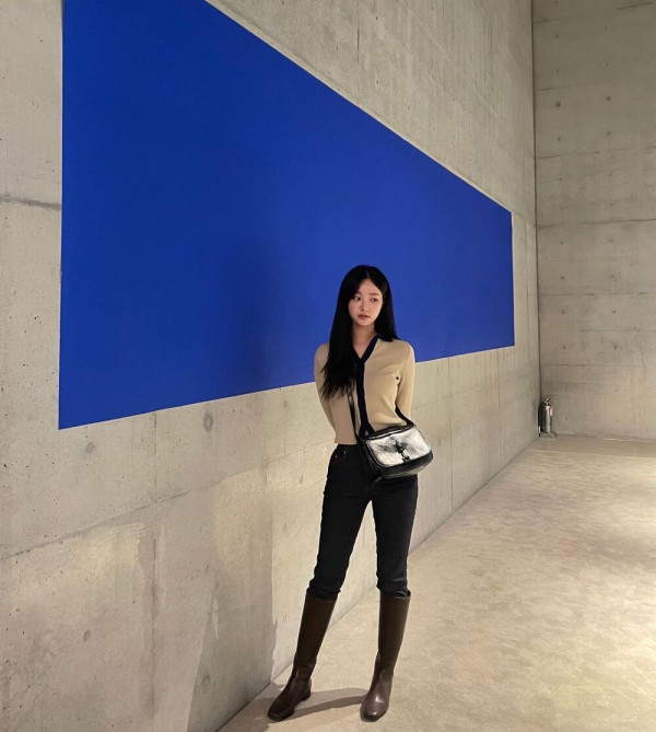 연우 이다빈 스키니진 몸매