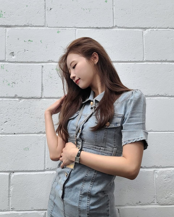 몸매 드러난 청원피스 이미주