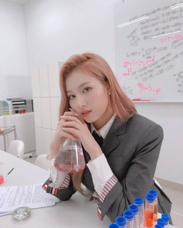 사나 안경
