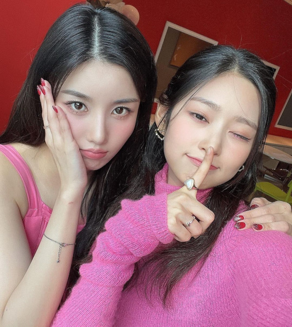 음중에서 만난 권은비 김민주