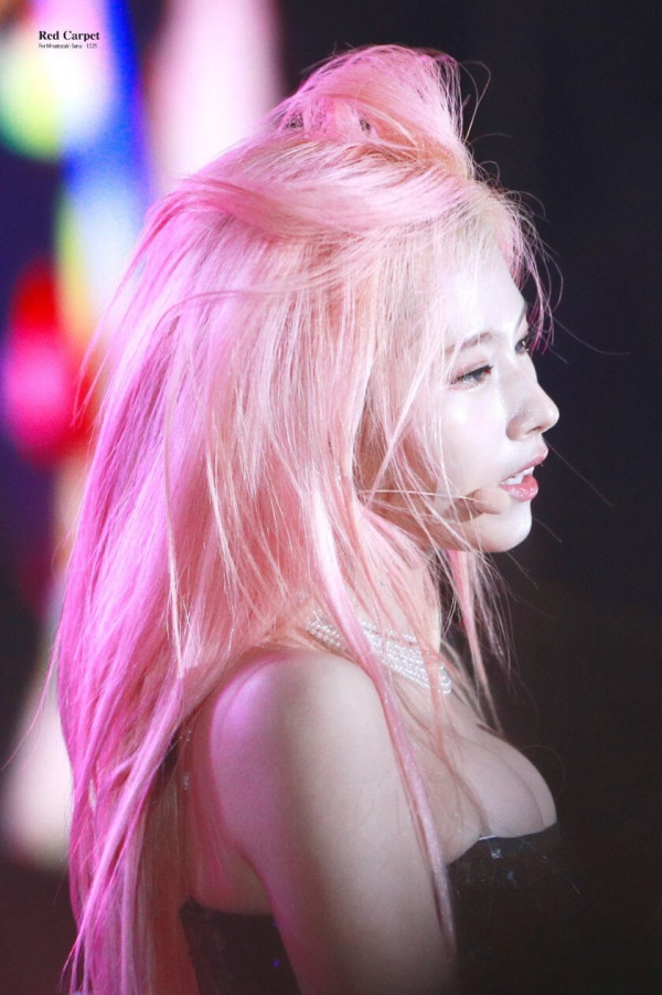 요망한 반짝이 사나