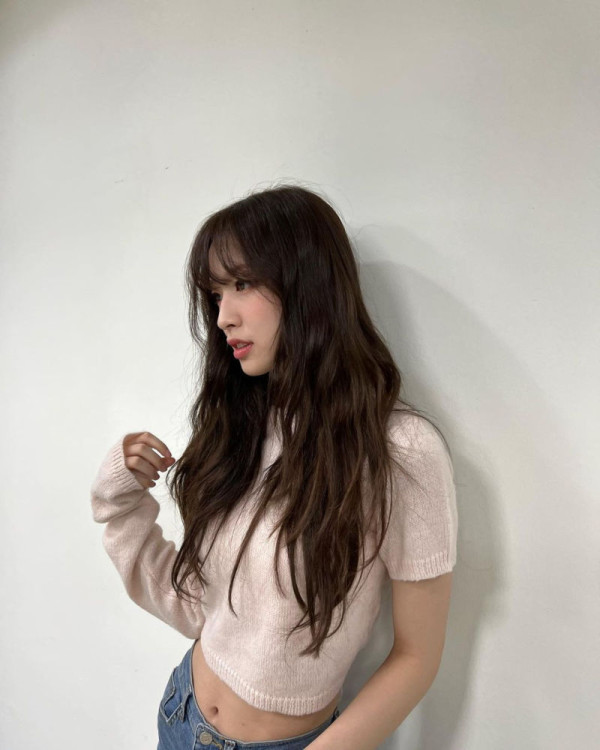 아린 청바지 배꼽