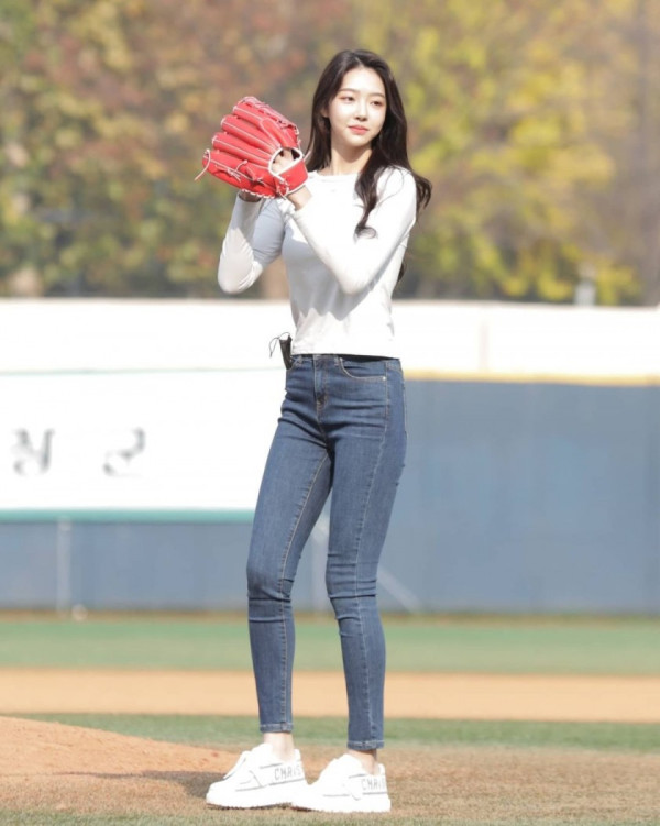 작년 미스코리아 진 시구