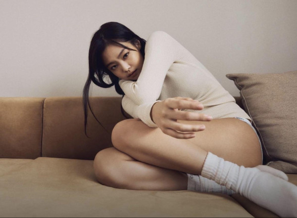 제니 캘빈클라인 속옷 화보