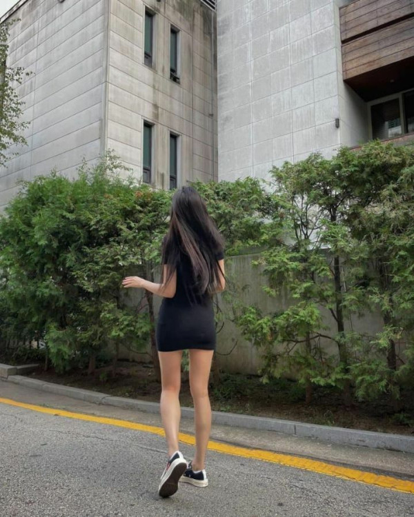 긴 머리 러블리즈 정예인