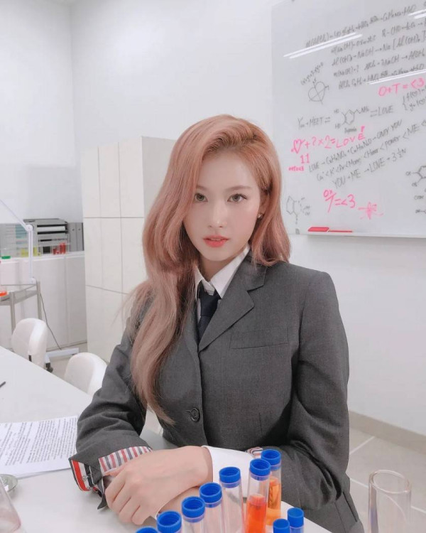 사나 안경