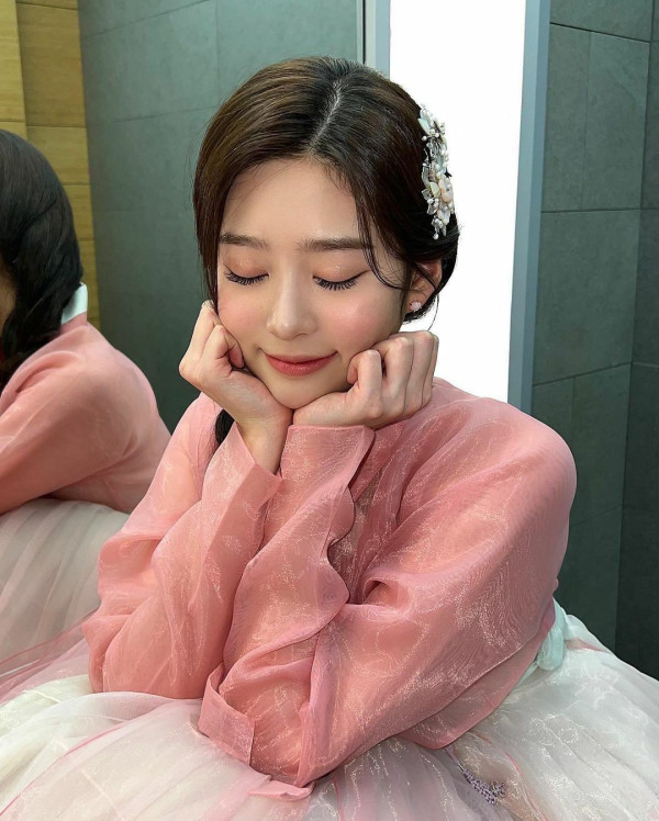 김민주 새해인사