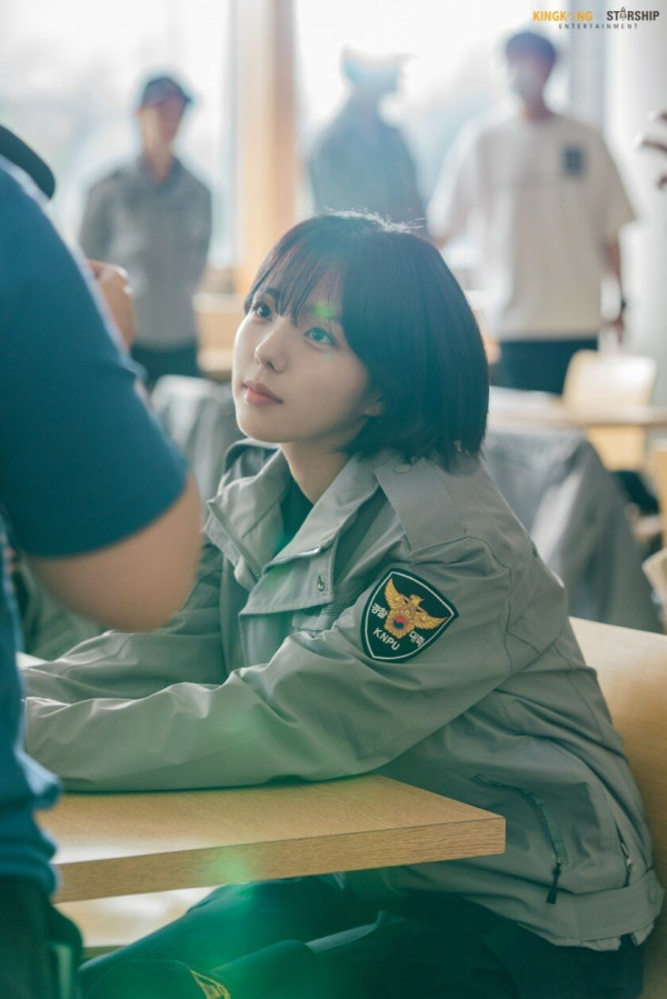 경찰이 된 채수빈