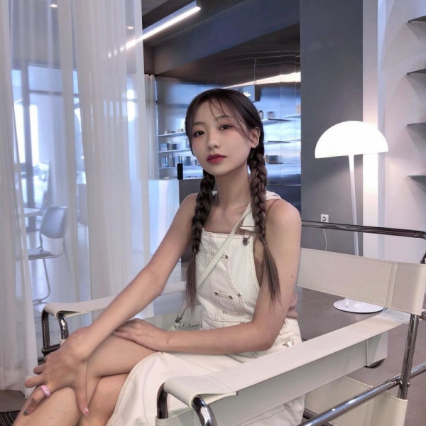 양갈래 머리 류수정 인스타