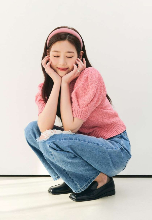 김민주 의류 화보
