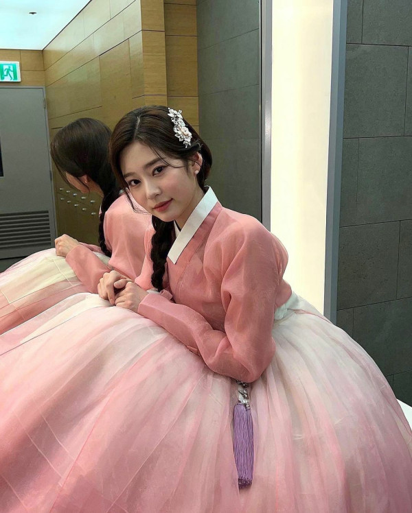 김민주 새해인사