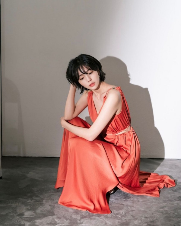 단발 채수빈 화보