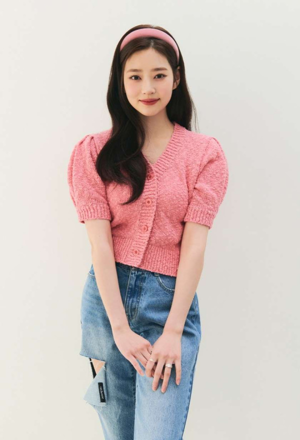 김민주 의류 화보