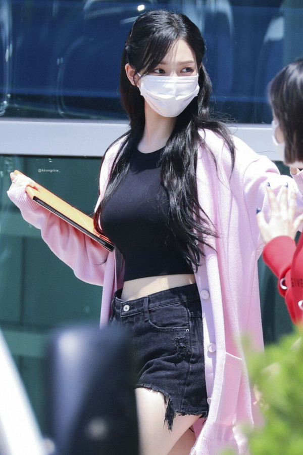 퇴근길 에스파 카리나