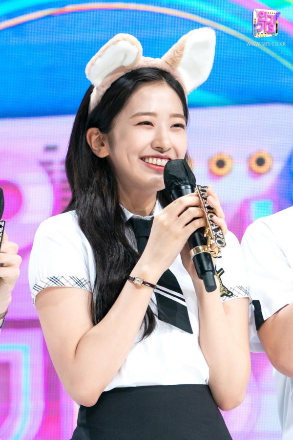 인기가요 안유진