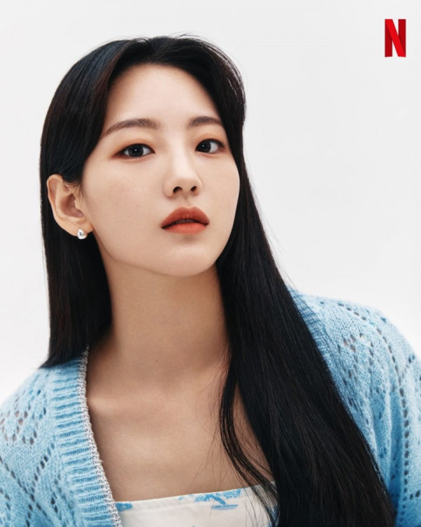 상큼발랄 반장녀 조이현