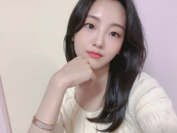 지금 우리 학교는 반장녀가 사는 집