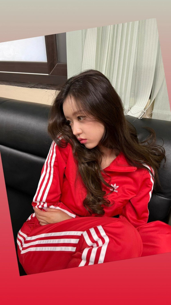 아디다스 츄리닝 오마이걸 유아