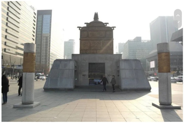 서울에서 살아도 잘 모르는 광화문 명소