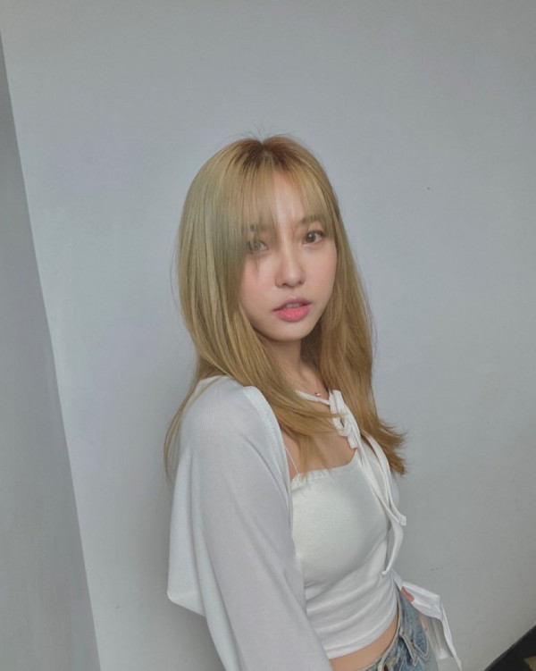 다혜 금발 레깅스