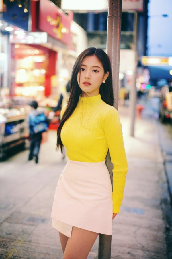 여친룩의 정석 이달의소녀 현진 사복패션