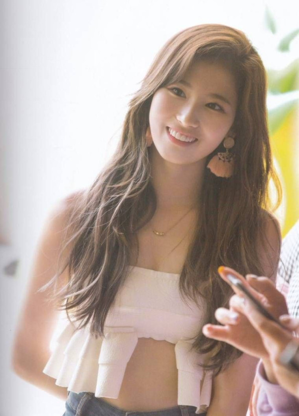 시원한 사나 여름 화보