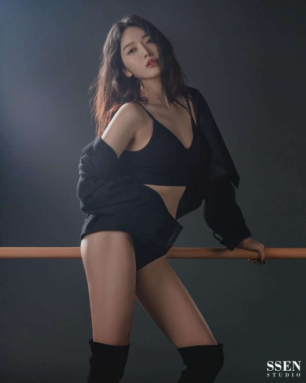 AOA 찬미 비키니 화보