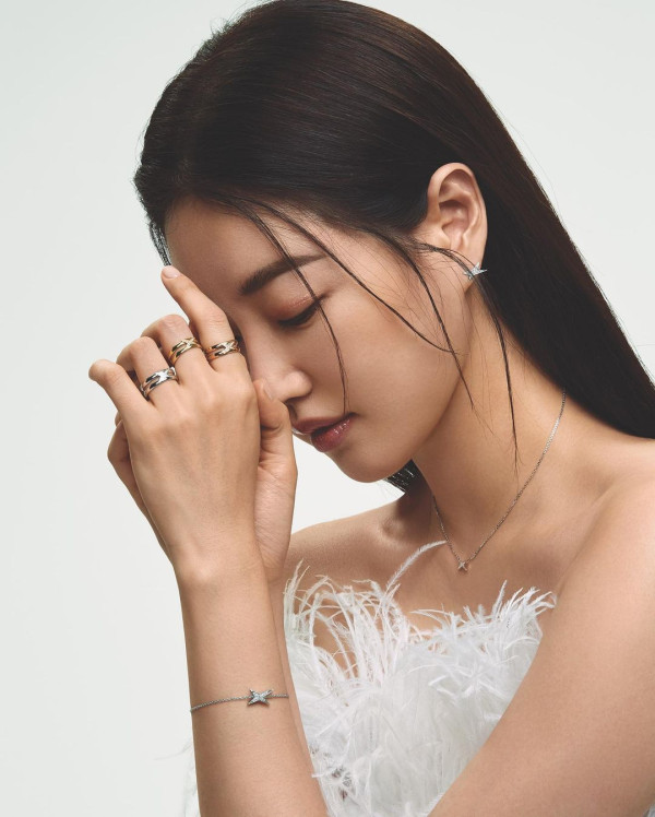 43세 김사랑 화보