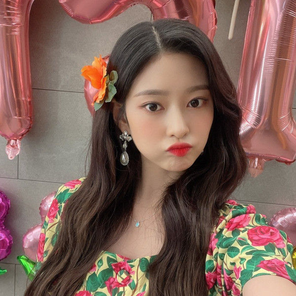 김민주 장미 원피스
