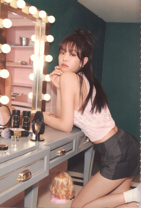 앞머리 내린 블랙핑크 제니