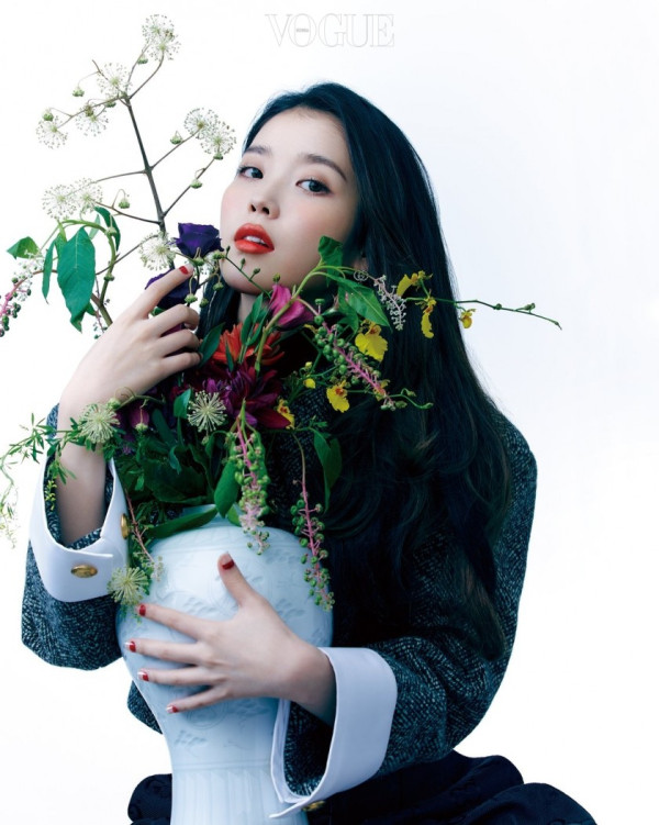 아이유 보그 2021 10월호 화보