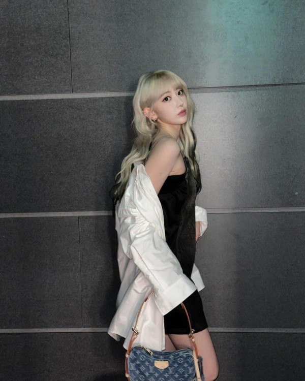 르세라핌 사쿠라 인스타 짤
