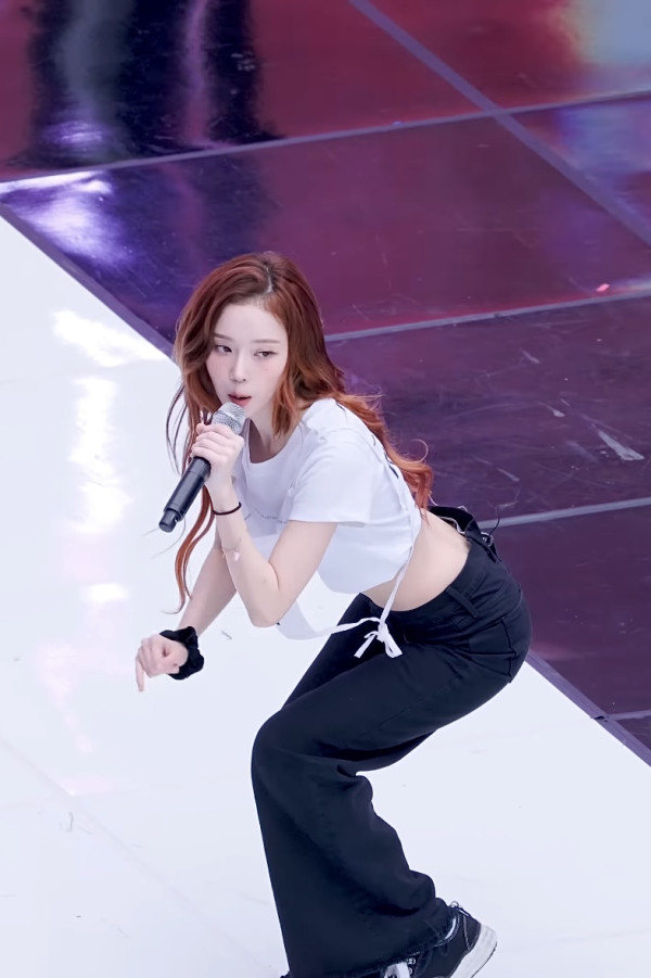 리허설 중인 에스파 윈터 지젤