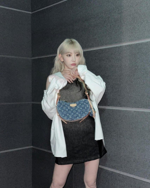 르세라핌 사쿠라 인스타 짤