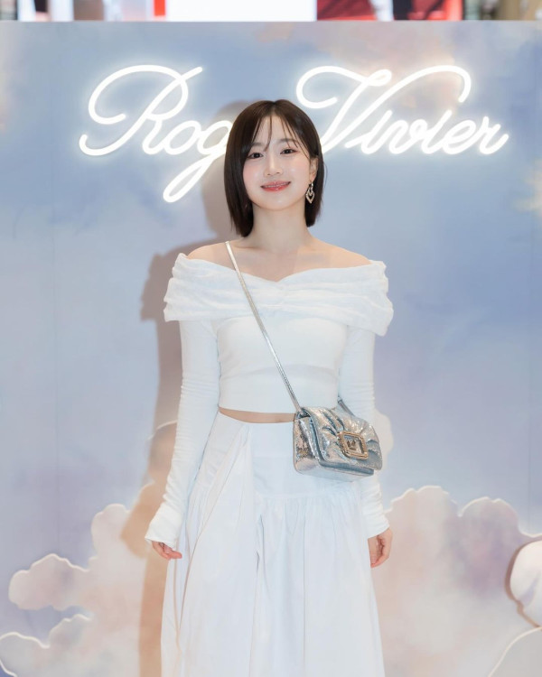 오프숄더 원피스 요즘 미모 물오른 엔믹스 해원