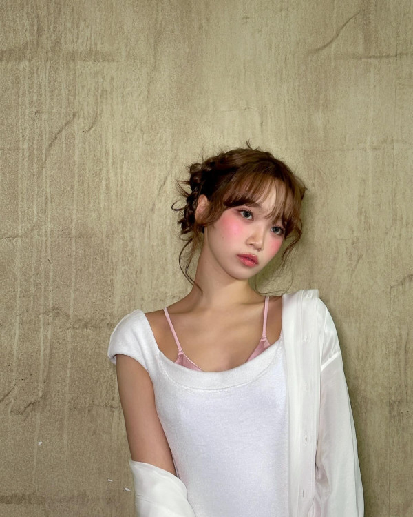 르세라핌 김채원 슬렌더 몸매