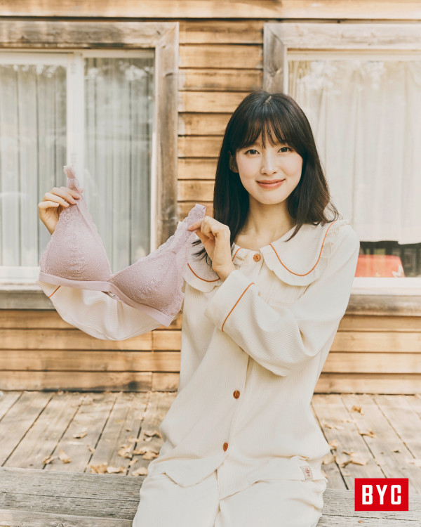 오마이걸 아린 현역 여자아이돌 속옷모델