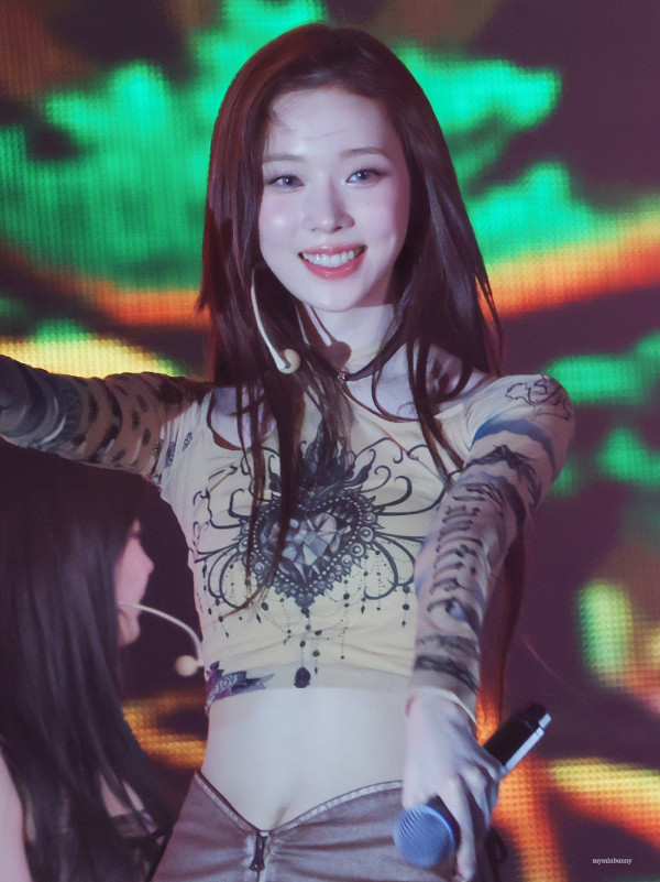 야한 배꼽 에스파 윈터