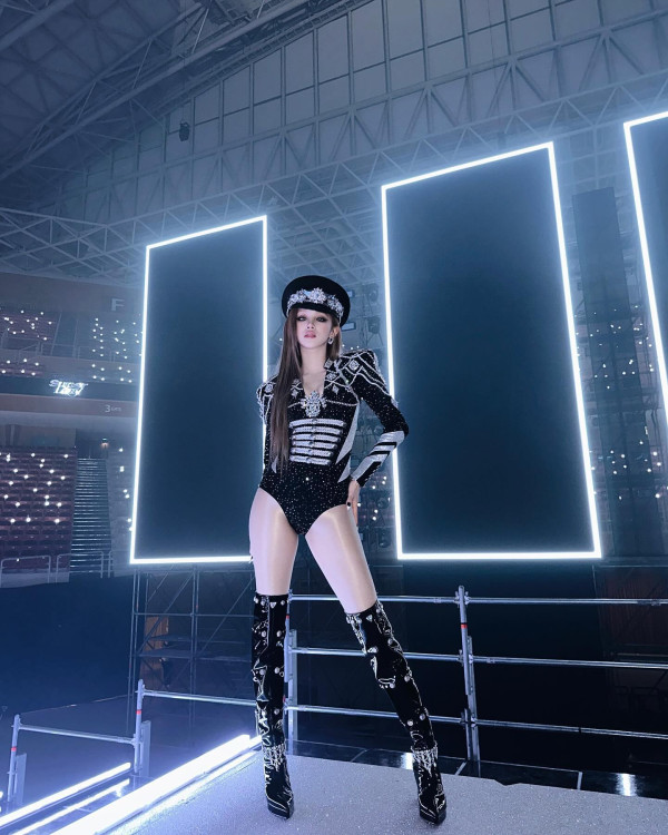 블랙 하이레그 제복의상 아이들 우기