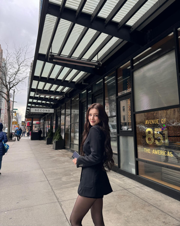 뉴욕에서 모모랜드 낸시