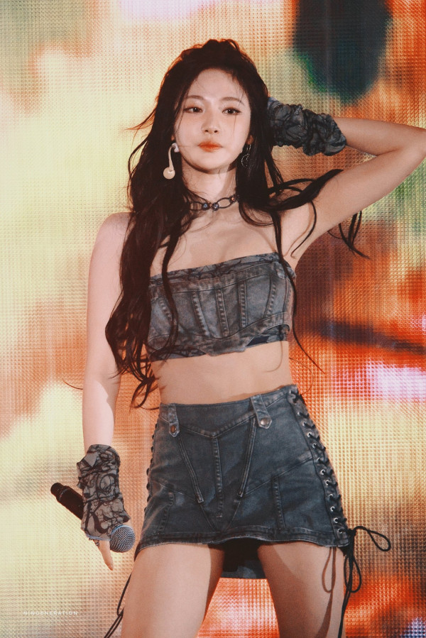 망사스타킹 에스파 닝닝,지젤