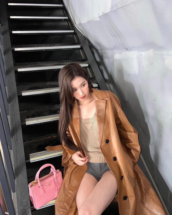 트와이스 사나,미나 란제리룩