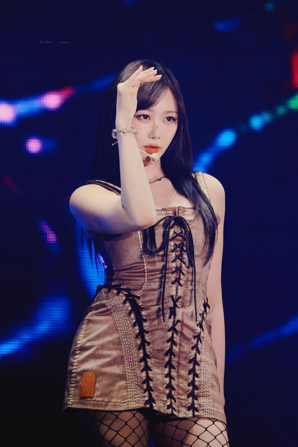 망사스타킹 에스파 닝닝,지젤