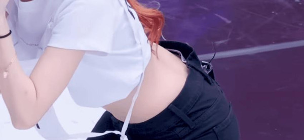 리허설 중인 에스파 윈터 지젤